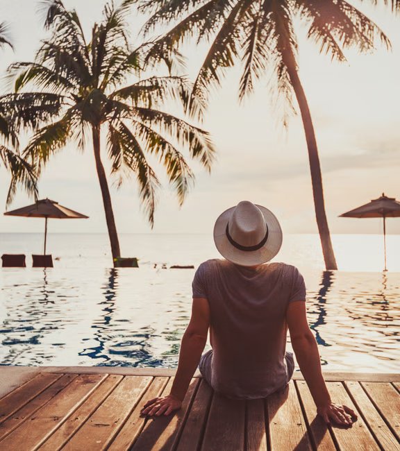 	
                                                      Luxury Weekend Tour to North Goa